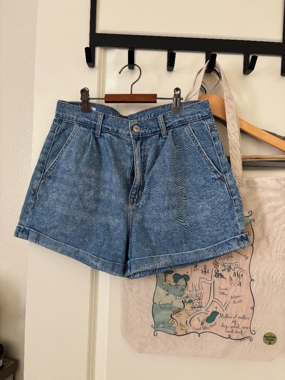 American Eagle shorts